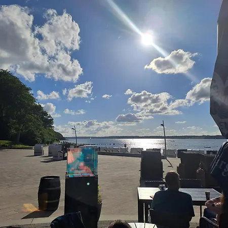 Glücks-burg Stern Apartment *